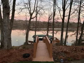 Lakefront Home on Old Hickory Lake - Image 4