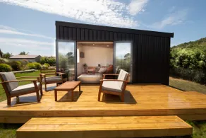 ‘Salt’ - surf, vineyards, scenery, remote working - Image 3