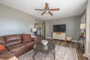 Barfield Residence (dog friendly) - Image 3