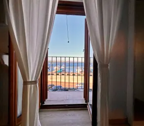 [Seaview] Deluxe Suite with Panoramic Terrace - Image 5