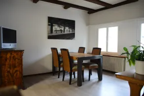 Lake View Apartment - Image 2