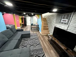 Colorful Basement Suite-Near zoo - Image 4