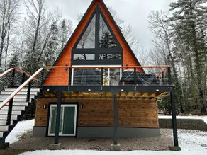 Modern A-Frame in Bethlehem - Image 5