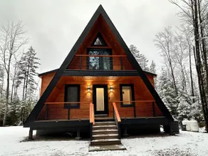 Modern A-Frame in Bethlehem - Image 3