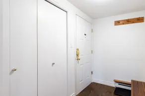 Cabin Style Loft I 5 min to Ski Lifts I Parking - Image 2