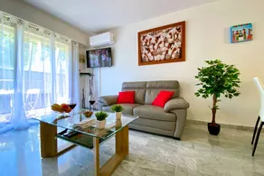 Provençal Escape: Cozy F3 Near the Sea - Image 4