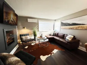 Dreamy Escape | Cozy & Stylish Stay for Two - Image 2
