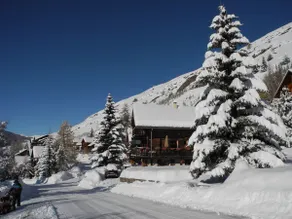 Studio with mountain charm - Image 2