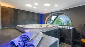 Chalet Monti Della Luna 7 - Image 5