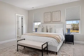 Julianne | Lux 4 BR Rooftop + Garage | Chef - Image 4