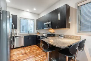 Delightful Seattle Launchpad on Beacon Hill - Image 4
