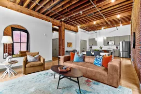 Stylish Loft with River View | Walk to Arch Casino - Image 2