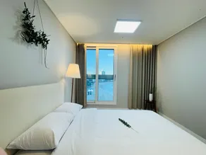 Review Event (2 Starbucks Cups) #Panoramic View #Jukdo Beach #Surfing Ocean View #2 Bathrooms + 2 Rooms #16th Floor - Image 5