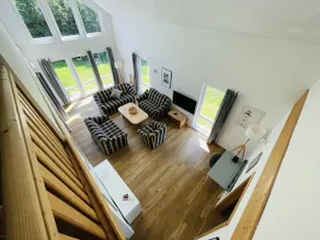 House by the sea - Image 3