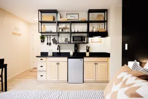 Modern Studio & Kitchenette in Greenwood Village - Image 3