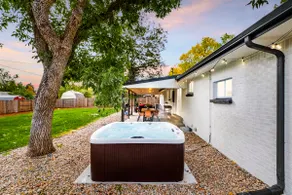 Luxury Jungle Haven Near DT Littleton & Denver - Image 2