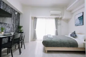 Onaka Yuko's apartment, 3 minutes on foot from Dotonbori!5-minute walk to Nihonbashi Station, 7-minute walk to Kuromon Market, DABE. - Image 2