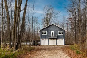 Modern Home of Style & Comfort | Private Hot Tub! - Image 3