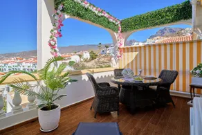 Appartement avec piscine chauffée | Vue montagne - Image 4
