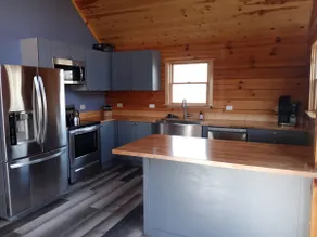 North Shore Log Home - Image 2