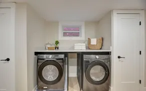 Beautiful Solar Powered Basement Apartment - Image 3