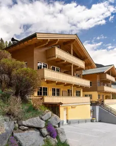 Beautiful mountain views - Image 3