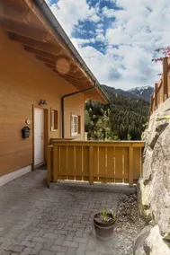 Beautiful mountain views - Image 4