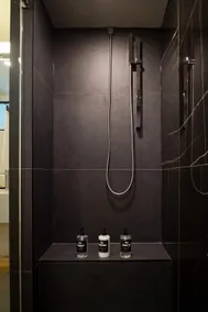 48 King West Boutique Hotel - Image 3