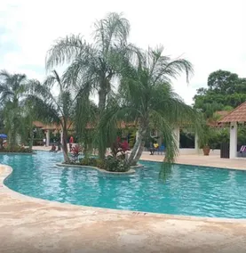 Blue Ocean Villa with beach pass - Image 3