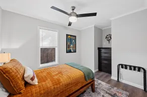 Arlo close by Charming/Cozy Hill-Country Haven - Image 5