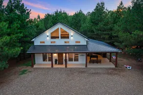 Sweet Home Alabama Cabin - Image 4