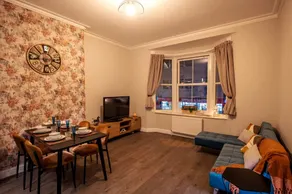 Clarence House - Image 4
