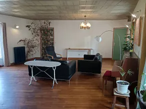 Loft apartment, entire place - Image 4