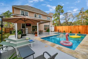 Tropical Getaway - Pool - Woodlands & Conroe - Image 2