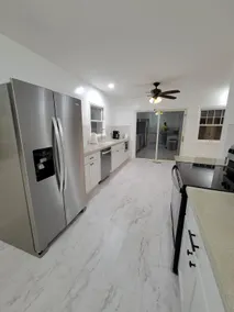 Spacious Retreat in Quiet & Friendly Neighborhood - Image 5