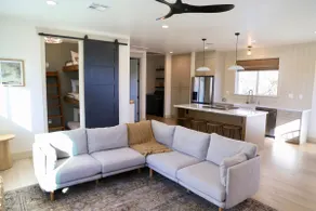 Charming Retreat - Image 5