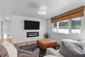 Fireplace|Garage|Pets|King Bed! - Image 3