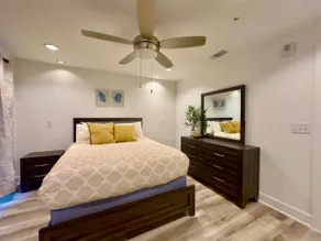 Cozy Villa-Style Flat - Image 2