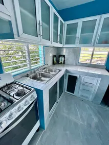 2nd Floor 2bd. overlooking the beachtown. - Image 5