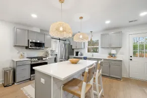 North Charleston 4BR w/ POOL! - Image 2