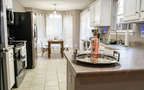 5 Star Home in Mobile Alabama (Entire Home) - Image 3