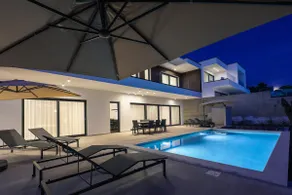 Luxury villa del Sol - Image 2