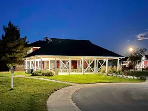 Country Retreat in Horseshoe Valley with 2 bdrs - Image 3