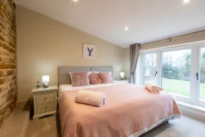 The Dovecote Cottage, Near Malton with Hot Tub - Image 4