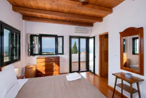 Villa Piper - Pool - Jacuzzi - Sea View - Near the Beach - Image 4