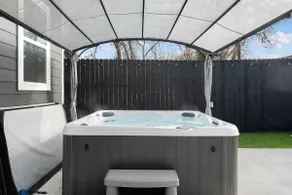Downtown FW Stockyards HotTub MiniGolf SkylineView - Image 5