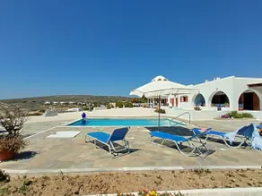The doctor's house on Paros - Image 2