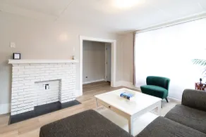 Charming Home in Chatham - Image 4