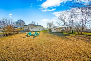 Mid-Century Modern-Fenced Yard - Image 3