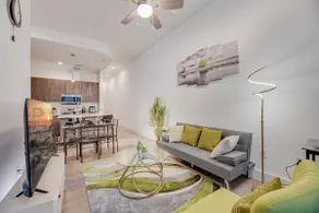 Snappy loft style 2BR I Gym I Parking I Workspace - Image 3